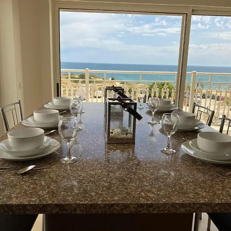 Apartment Luna - Airco - Sea View - First Line - Own Parking