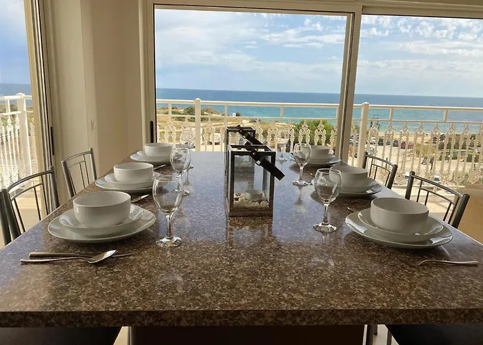 Daire Luna - Airco - Sea View - First Line - Own Parking